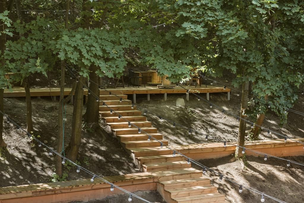 Downtown Forest Hostel & Camping فيلنيوس المظهر الخارجي الصورة