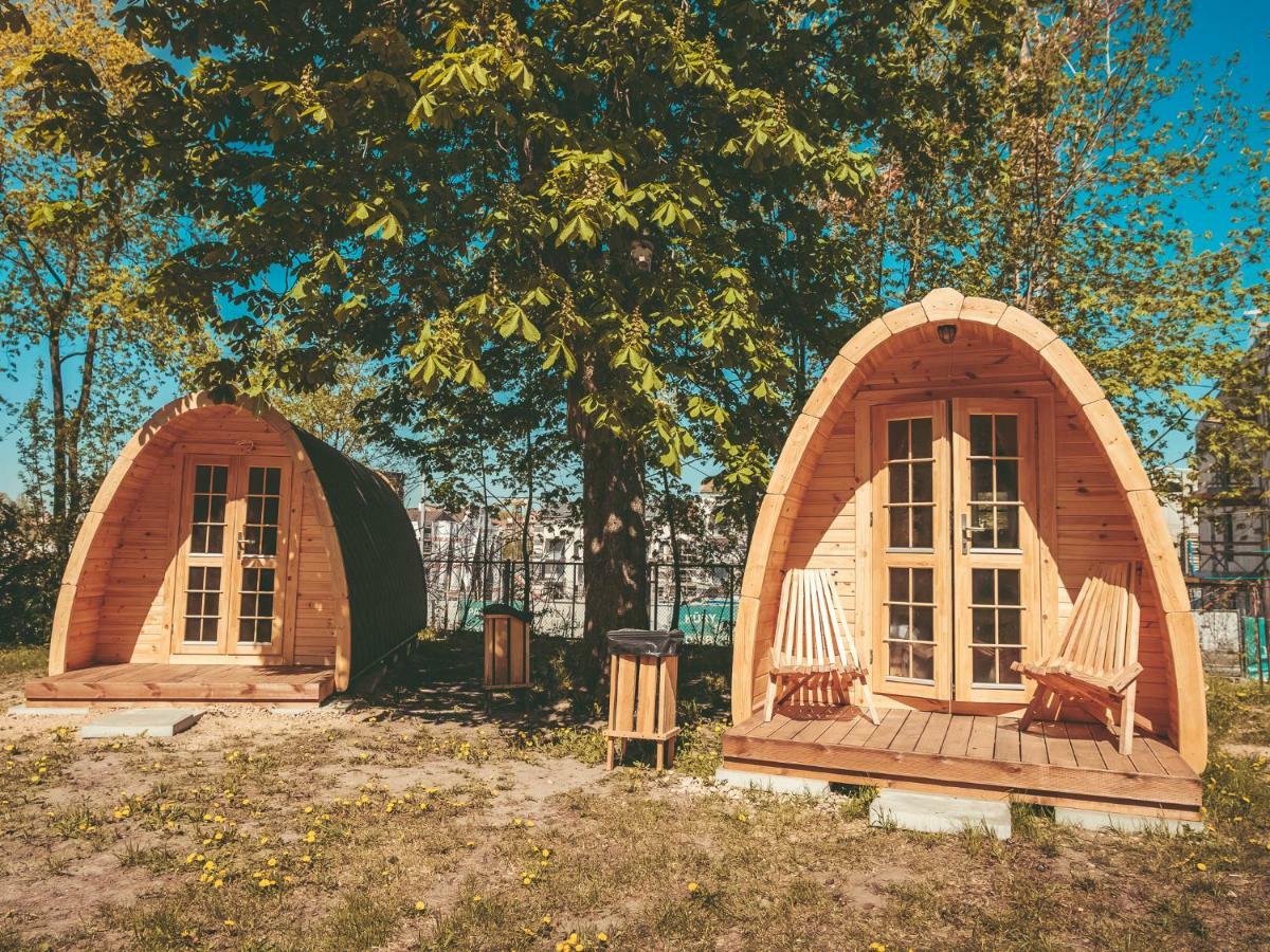 Downtown Forest Hostel & Camping فيلنيوس المظهر الخارجي الصورة